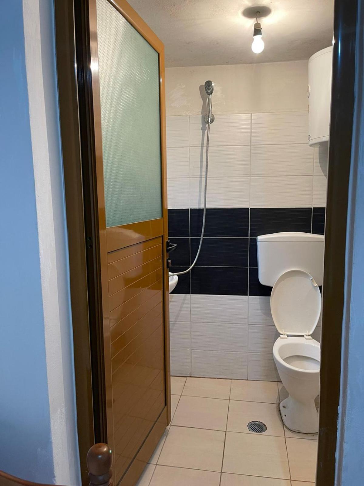 Klajd Apartamento Gjirokastër